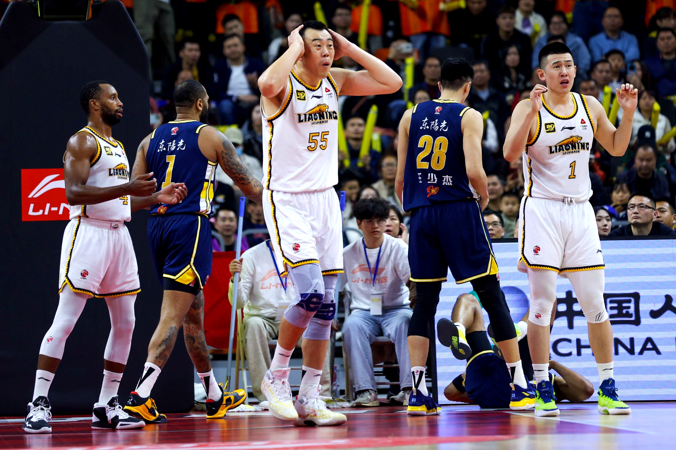 开云中国-北京首钢vs新疆男篮